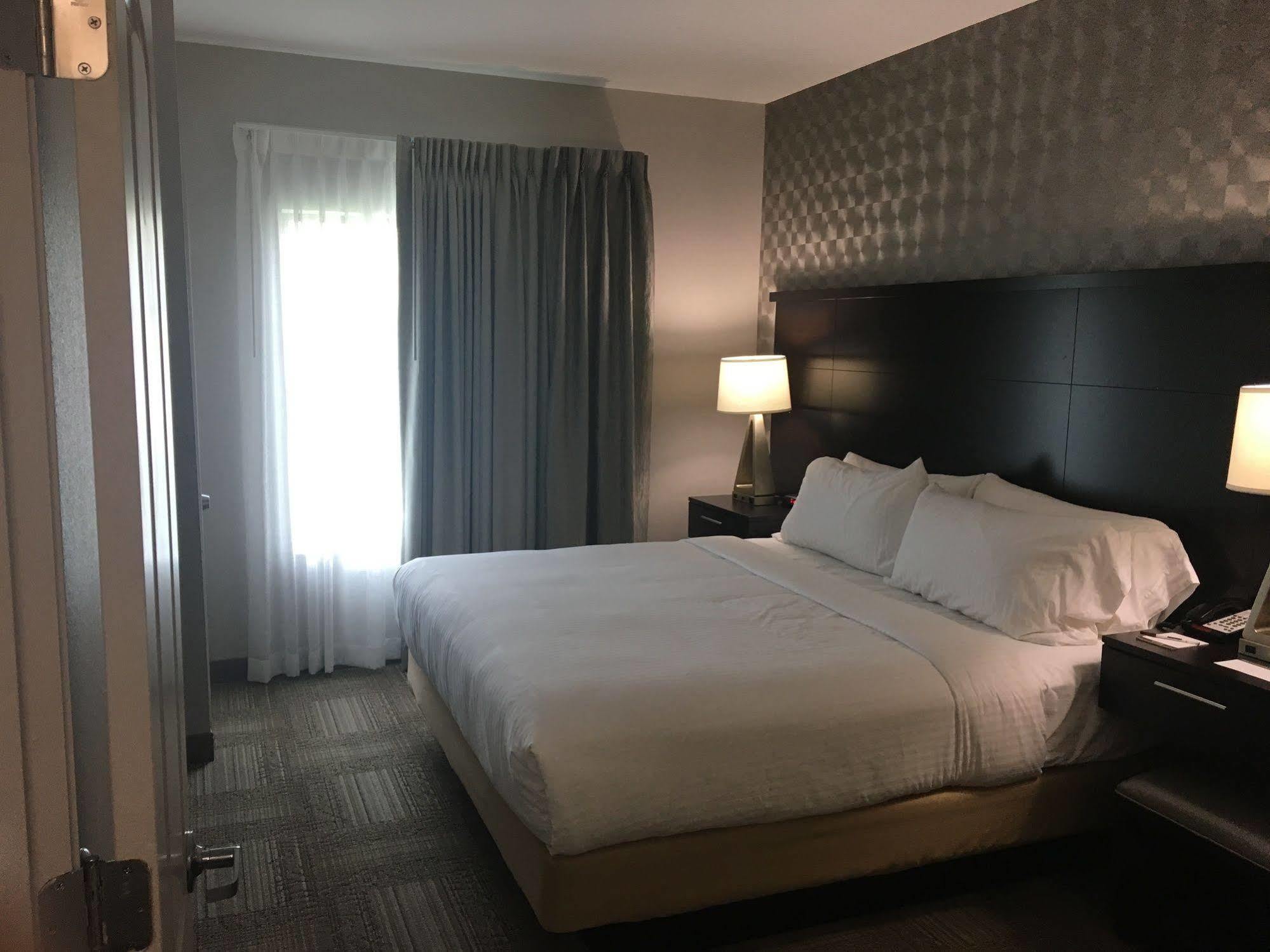 Staybridge Suites Miamisburg By Ihg מראה חיצוני תמונה